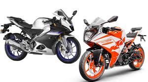 Yamaha YZF-R1M vs KTM RC 8C | Superbike & Track Bike Review
